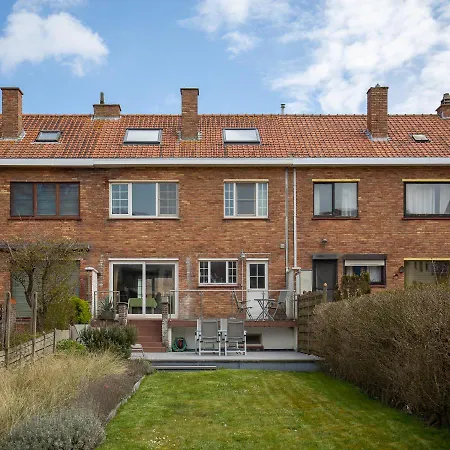 Vlak Bij Zee Будинок відпочинку